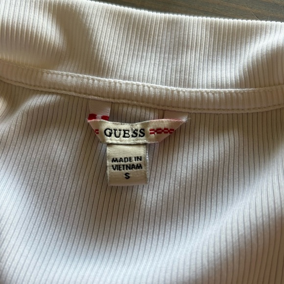 Guess white shirt with half zip - Picture 2 of 5